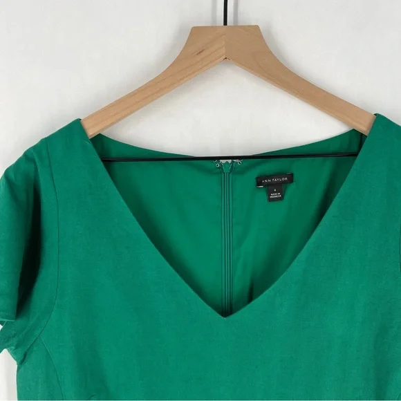 Ann Taylor Green Flutter Sleeve Linen Blend Midi Dress V-Neck Size 6 Ann Taylor Green Flutter Sleeve Linen Blend Midi Dress V-Neck Size 6